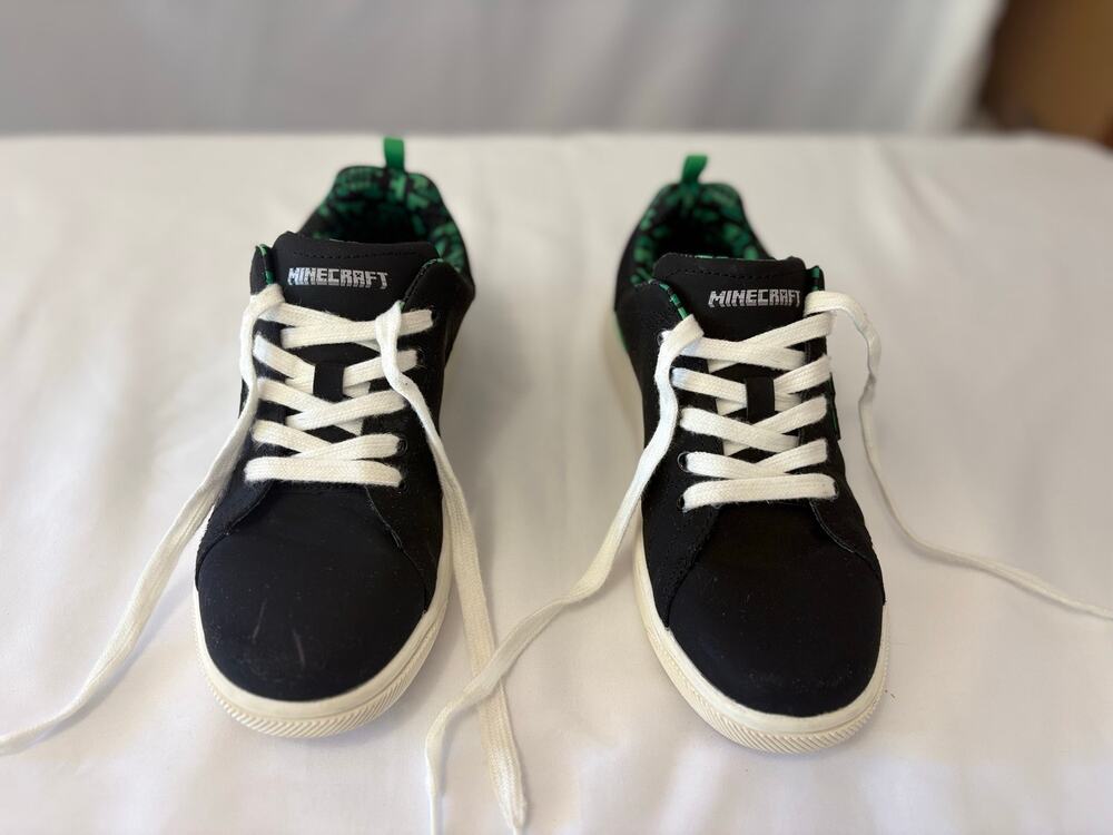 Minecraft Kids Sneakers Size 3 Black Green Creeper Canvas Lace Up Shoes Target